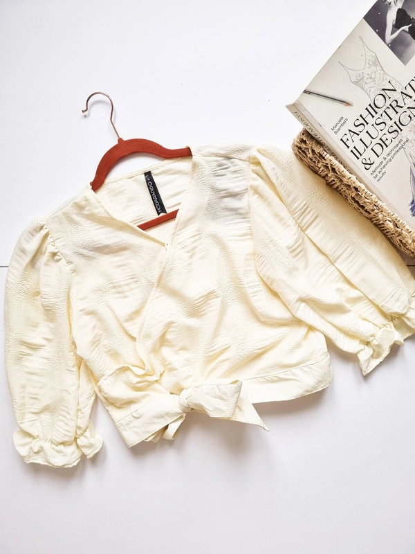 Moda Rapido  Wrap Top - L, Off White