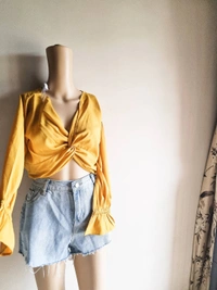 Bishop Sleeves Crop Top - Mustard , M