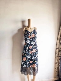 Urbanic  Floral Lace Dress - Black, M