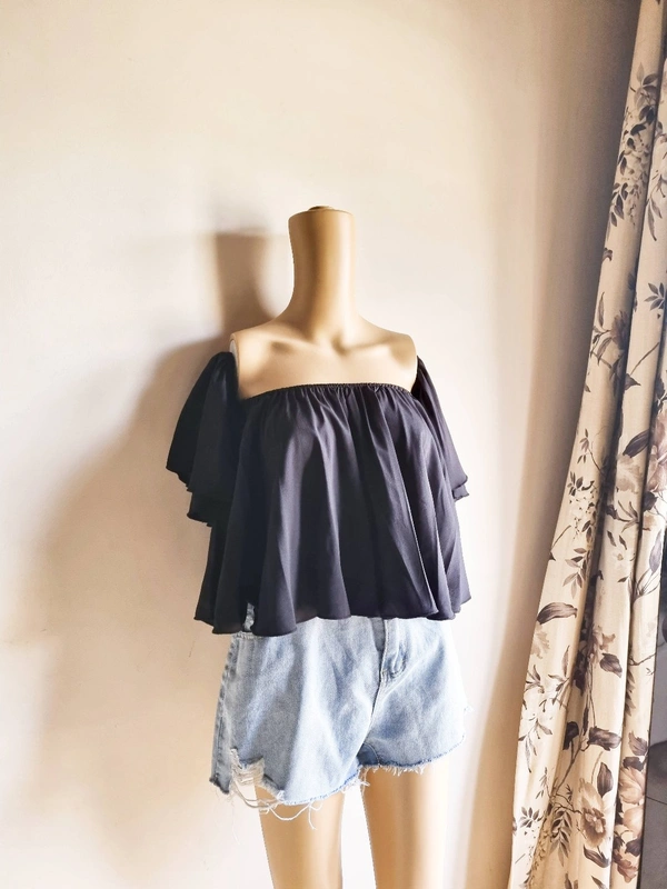 Off Shoulder Top - Black, M