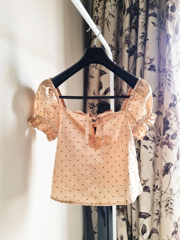 Roadster  Smocked Top - peach, S