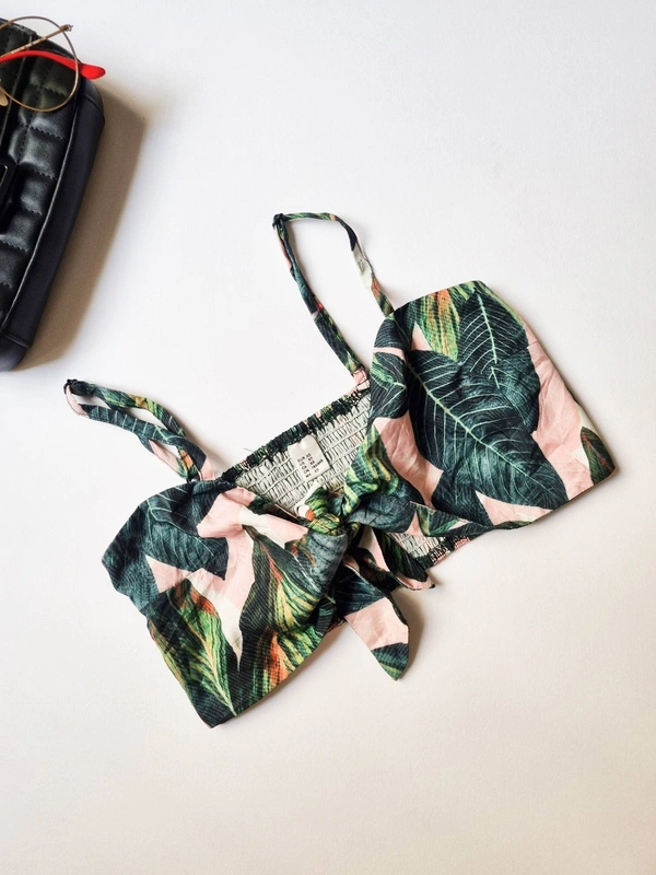 H&M Tieable Top  - XS