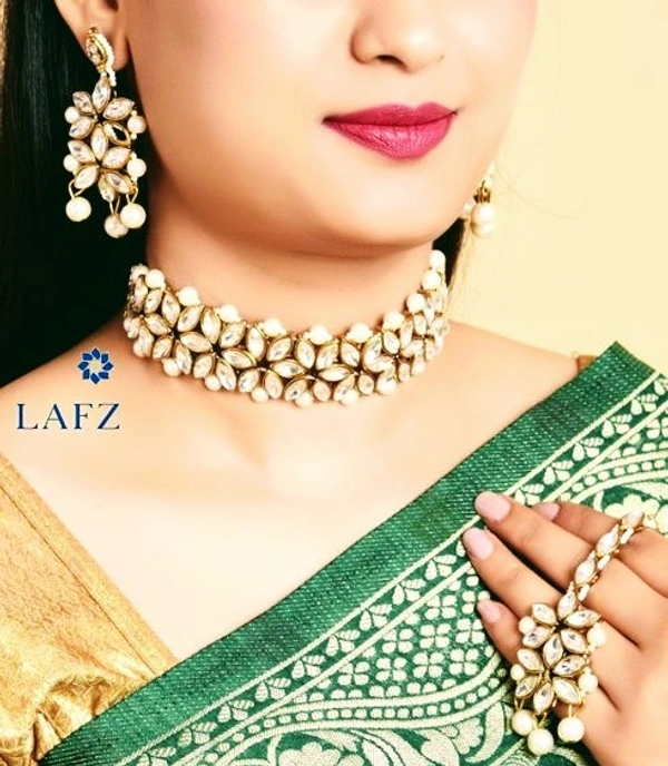  Twinkling Pearls And Stones Choker Set (SC1541112)  - Design 1, Sidhu Collection 