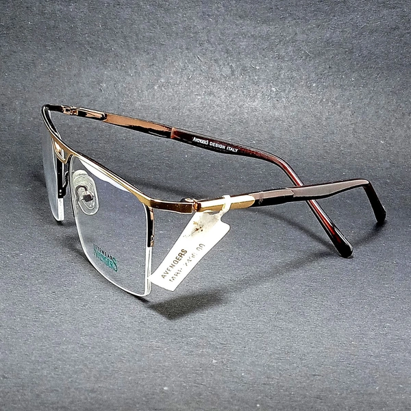 Avenger - golden brown, 53-17