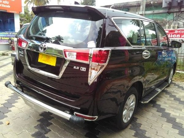 Innova crysta deals bumper guard