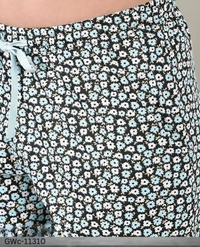 GWc-11310 Stylish Printed Women Shorts - 34
