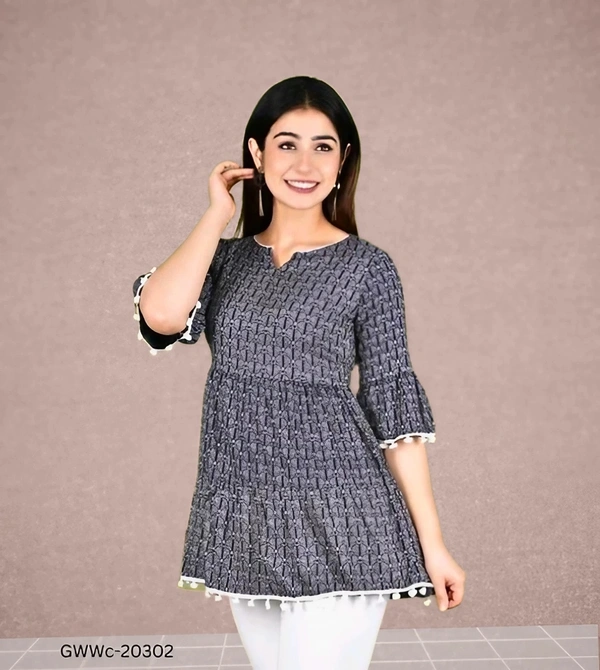 GWWc-20302 Printed Top For Womens - XL