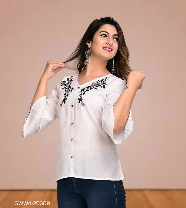 GWWc-20309 Rayon Embroidery Western Top - M