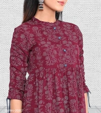 GWWc-20317 Wine Printed Ragular Top For Women - M