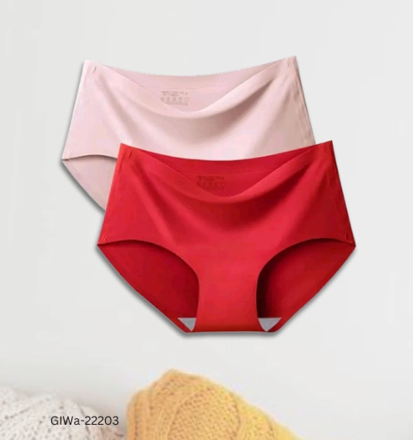 GIWb-22203 Hipster Panty Ice Silk Blend Invisible Lines - L