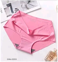 GIWb-22203 Hipster Panty Ice Silk Blend Invisible Lines - L