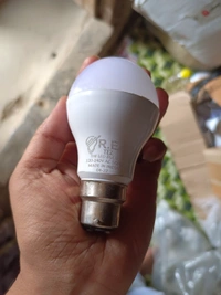 R.E Tez 9 Watt - White , 58 Mm