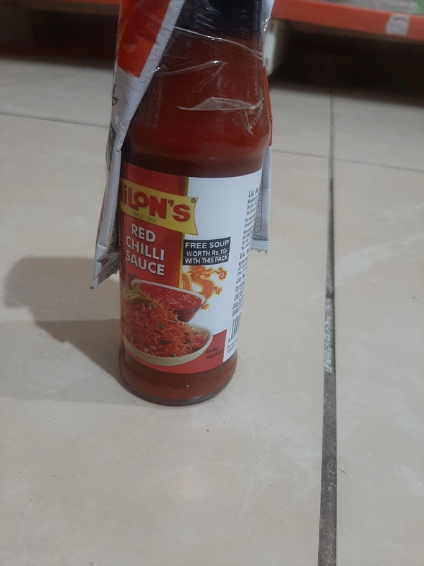 NILLONS RED CHILLI SAUCE 180G