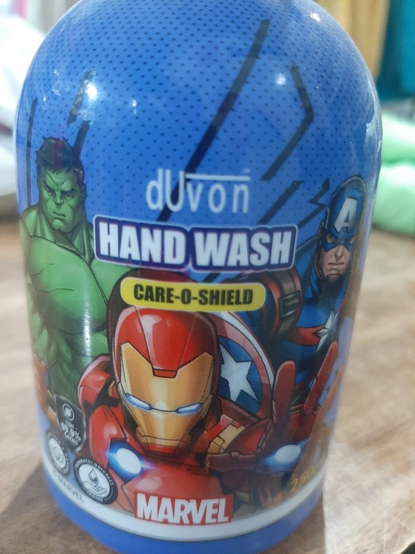 dUvon hand-wash CARE-O-SHIELD Marvel 250ML