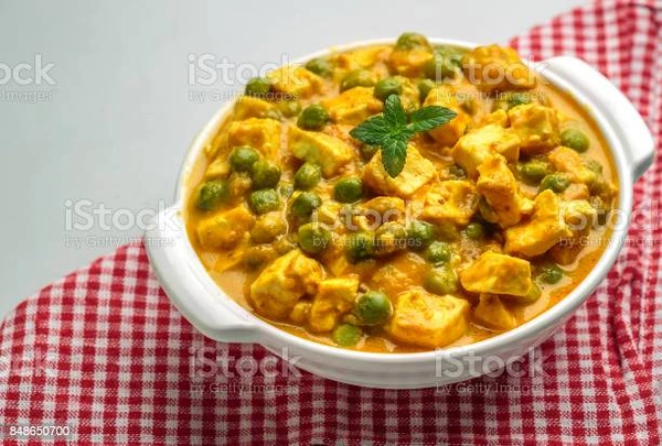 Matar Paneer 