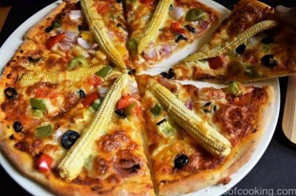 Baby Corn Pizza