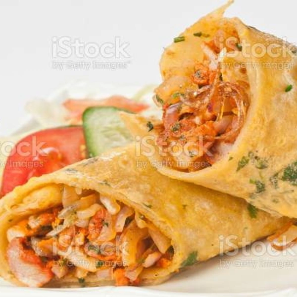 Egg Double Chicken Malai Roll