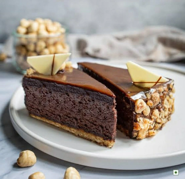 Hagelnut Chocolate Pastry