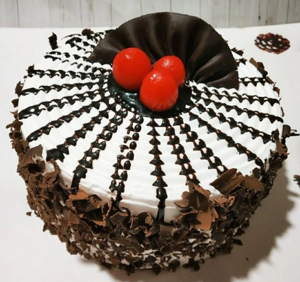 Ritch Black Forest Cake