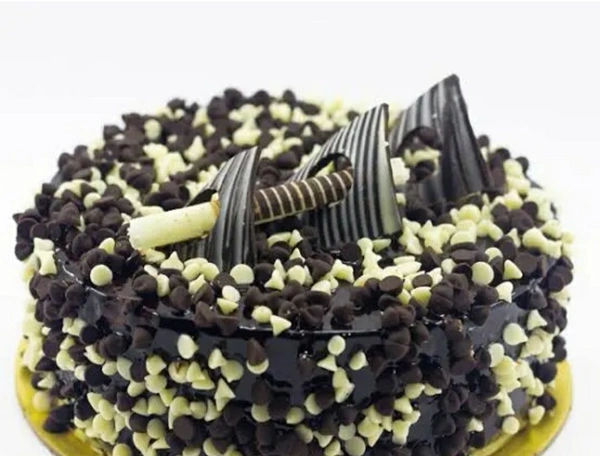 Chocho Chips Cake