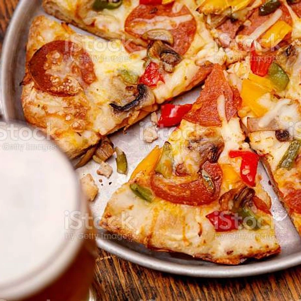 Deluxe Margrita Pizza