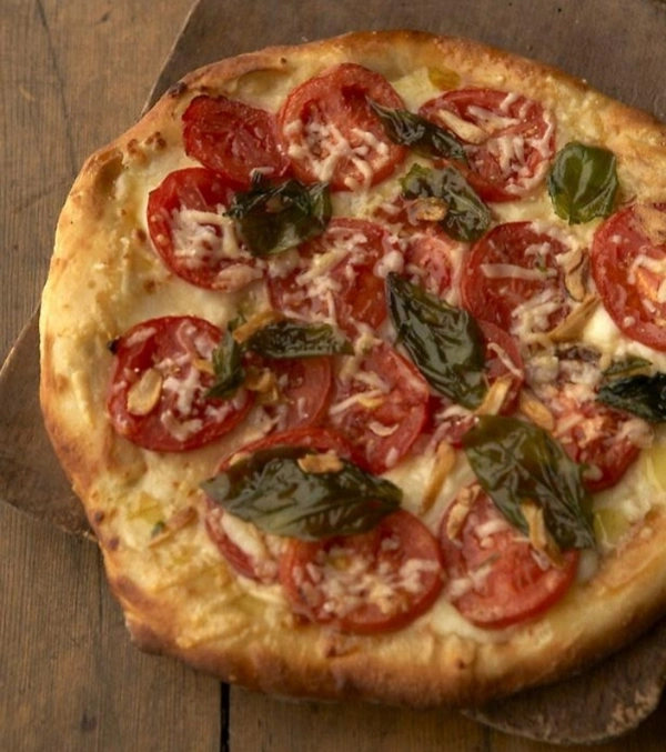 Tomato Pizza