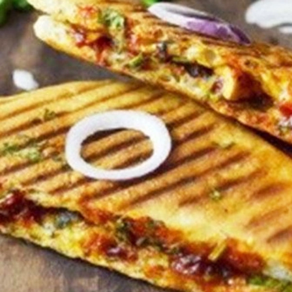 Paneer Stuffe Kulcha 