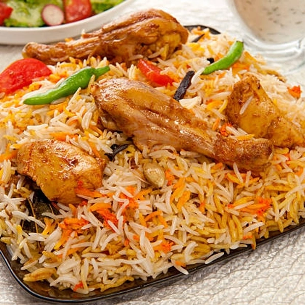 Hydrabadi Chiken Dam Biryani 