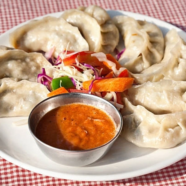 Paneer Momos Steam 