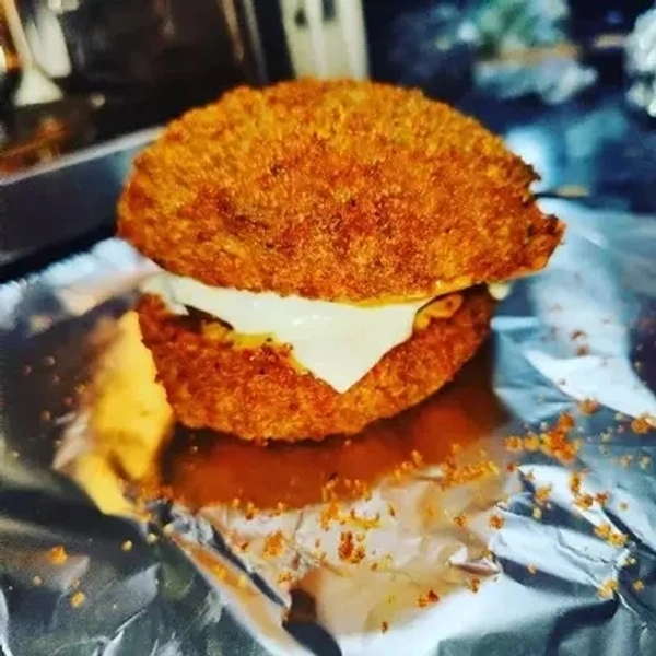 Crunchy Kurkure Burger