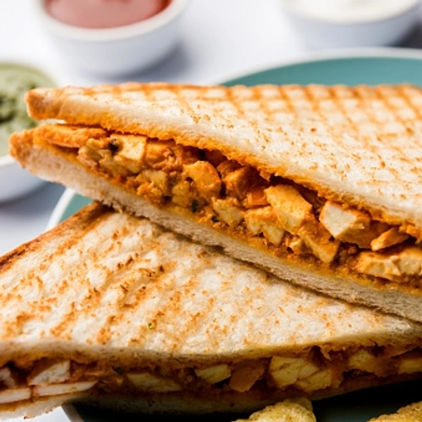 Tandoori Paneer Sandwich