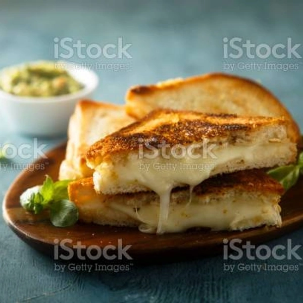 Melting Cheese Sandwich 