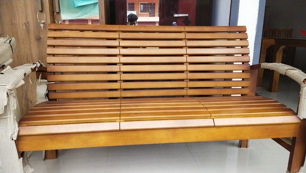 Rebuut Sitout Bench  - 4×2