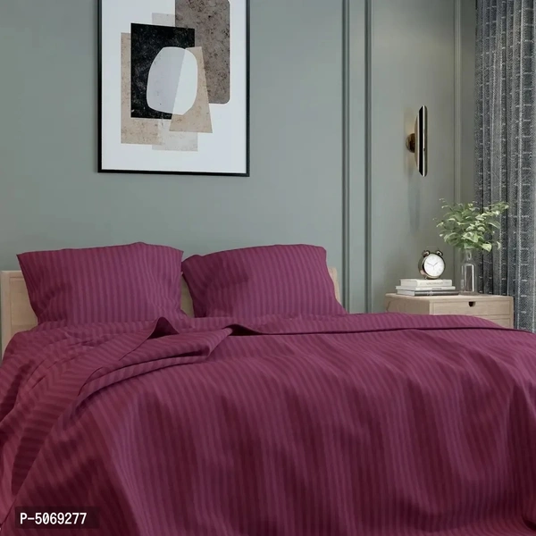 Comfortable Fine Glace Cotton Abstract One Queen Size Elastic Fitted Bedsheet with Two Pillow Covers