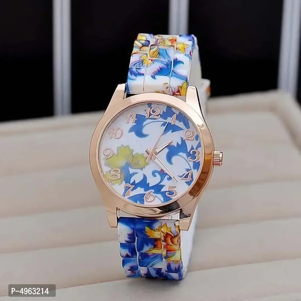 Women PU Analog Watch