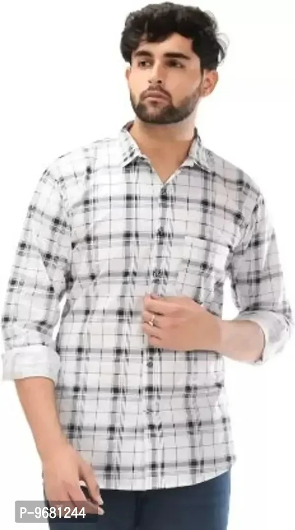 Men Slim Fit Checkered Spread Collar Casual Shirt - M