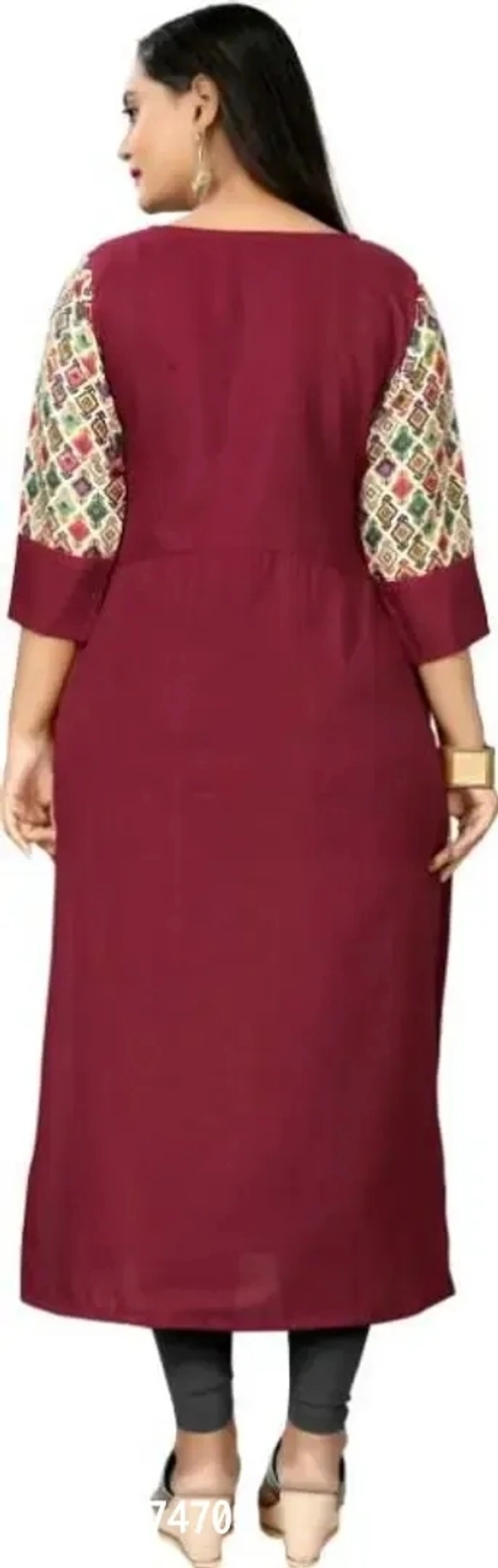 Women Cotton Printed Straight Kurta - M, Red