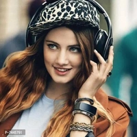 P47 Wireless Headphones Built with high-performance Headphone Support TF card playback, FM, Bluetooth playback, making/answering calls, and music/volume control