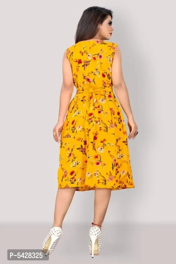 Stylish Crepe Floral Print Knee Length Dress For Women - XL