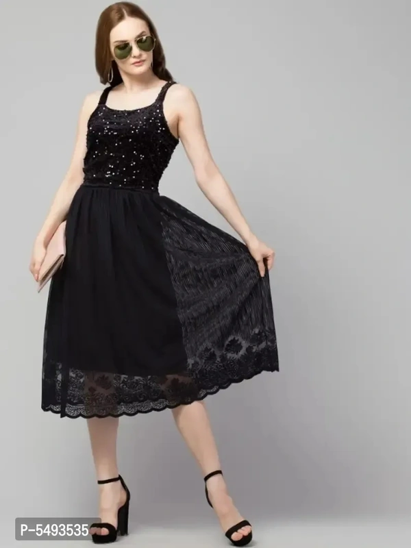 Trendy Sequinned Mesh Dress - M