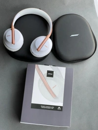 Bose 700 Model Headphone - Black