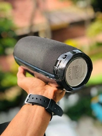 JBL Pulse 4