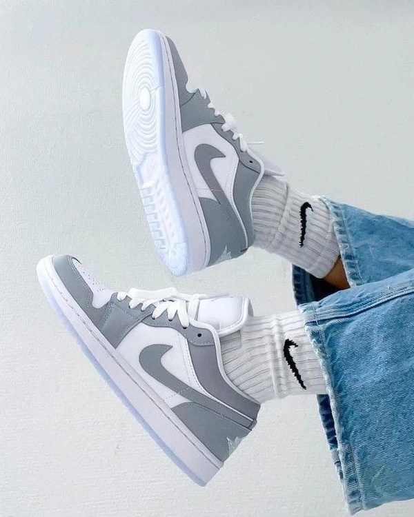 Jordan 1 Low Golf Grey
