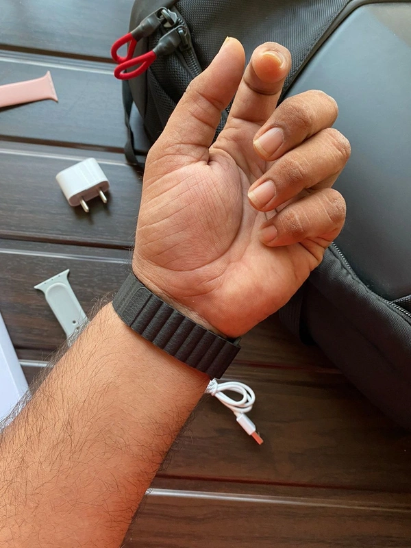 APPLE. WATCH SERIES 8 : A HEALTHY LEAP AHEAD