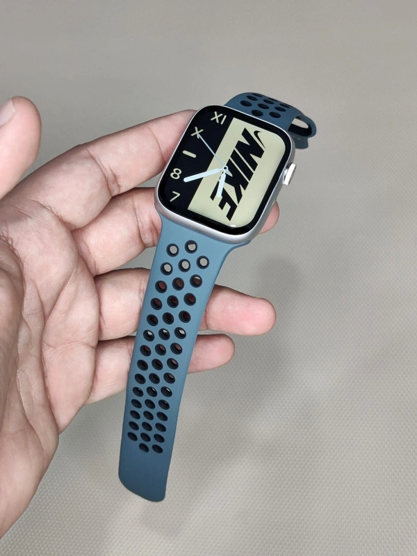 APPLE WATCH SERIES 8 NIKE EDITION 45MM 