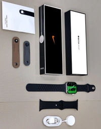 APPLE WATCH SERIES 8 NIKE EDITION 45MM 