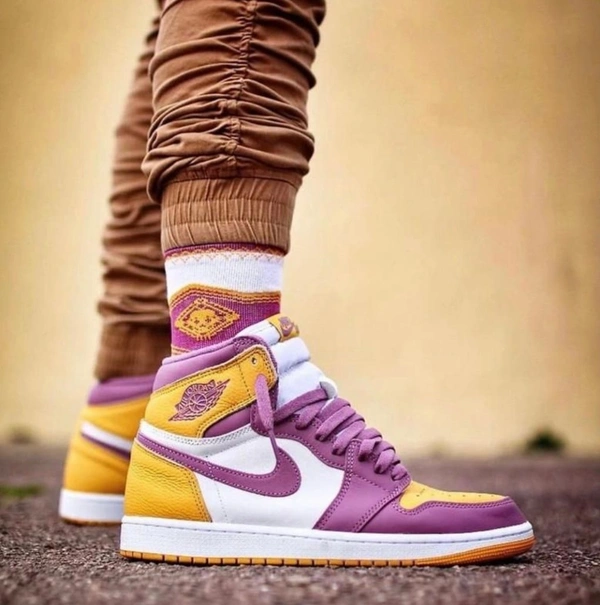Nike Air Jordan 1 High Og Brotherhood