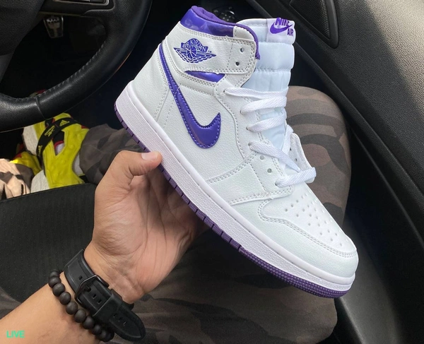 JORDANS ONE COURT PURPLE