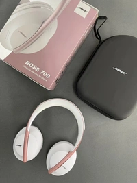 BOSE NC 700