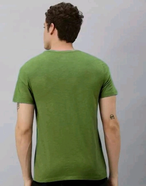 Mens Casual Round Neck T-shirt -87050913 - Japanese Laurel, M